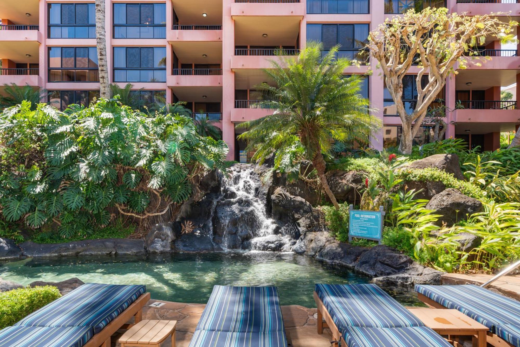 Kahana Falls Resort Napili-Honokowai Eksteriør billede